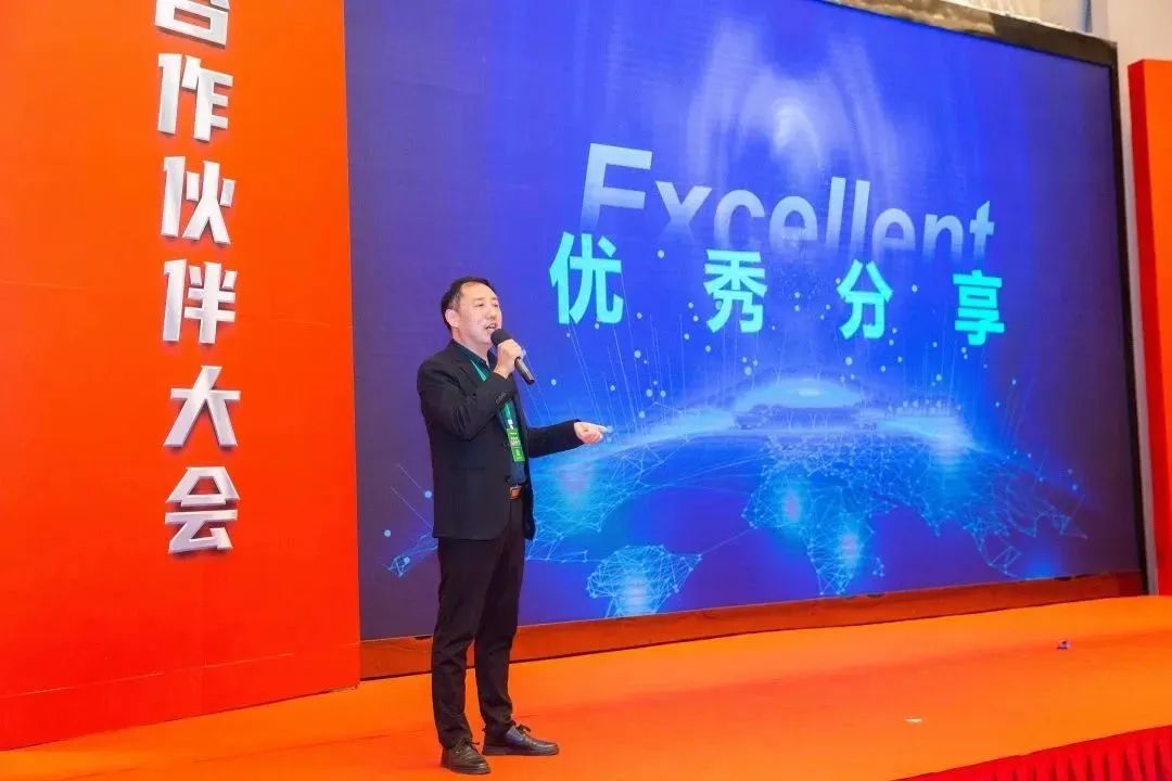 mg冰球突破·豪华版(试玩)官方网站