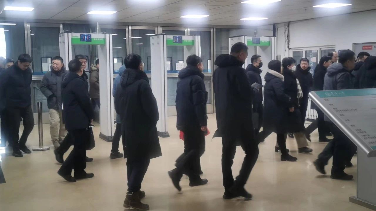 mg冰球突破·豪华版(试玩)官方网站