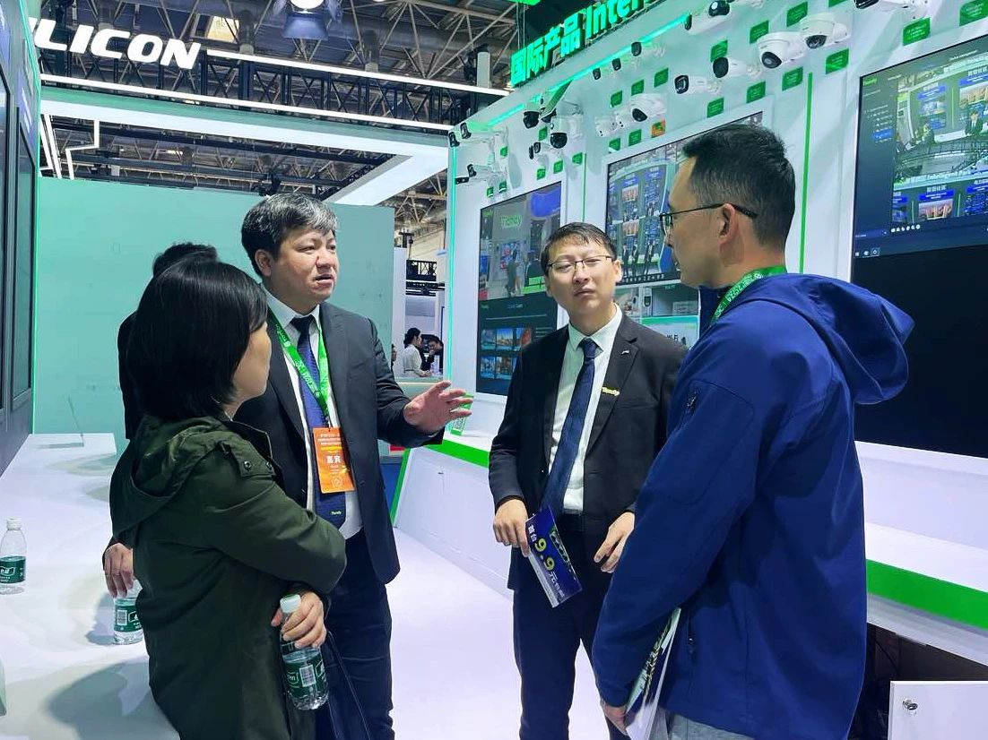 mg冰球突破·豪华版(试玩)官方网站