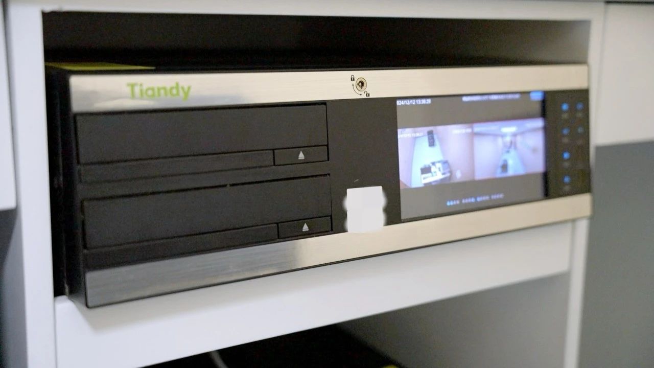 mg冰球突破·豪华版(试玩)官方网站