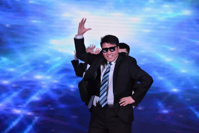 mg冰球突破·豪华版(试玩)官方网站