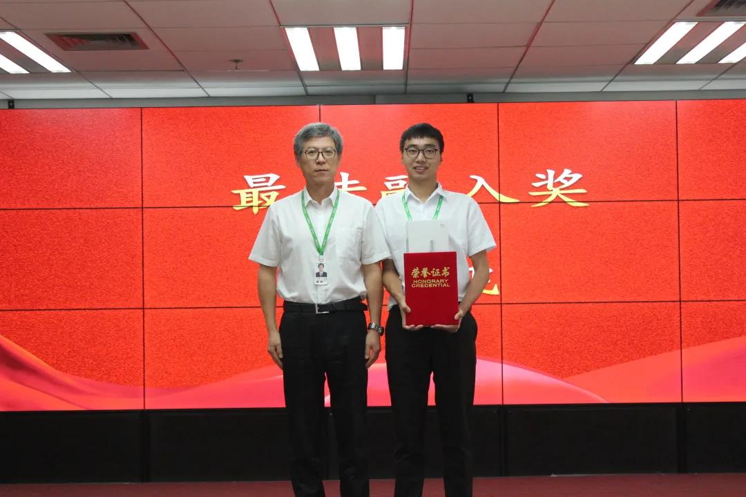 mg冰球突破·豪华版(试玩)官方网站