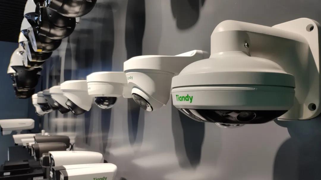 mg冰球突破·豪华版(试玩)官方网站