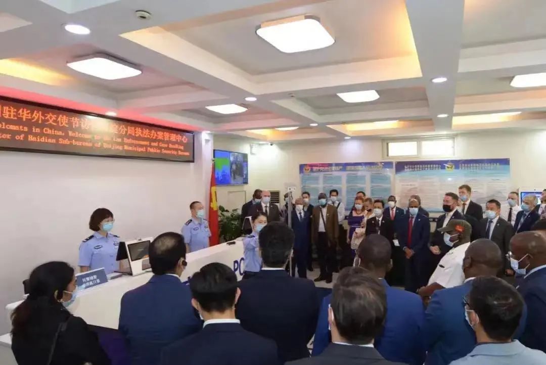 mg冰球突破·豪华版(试玩)官方网站