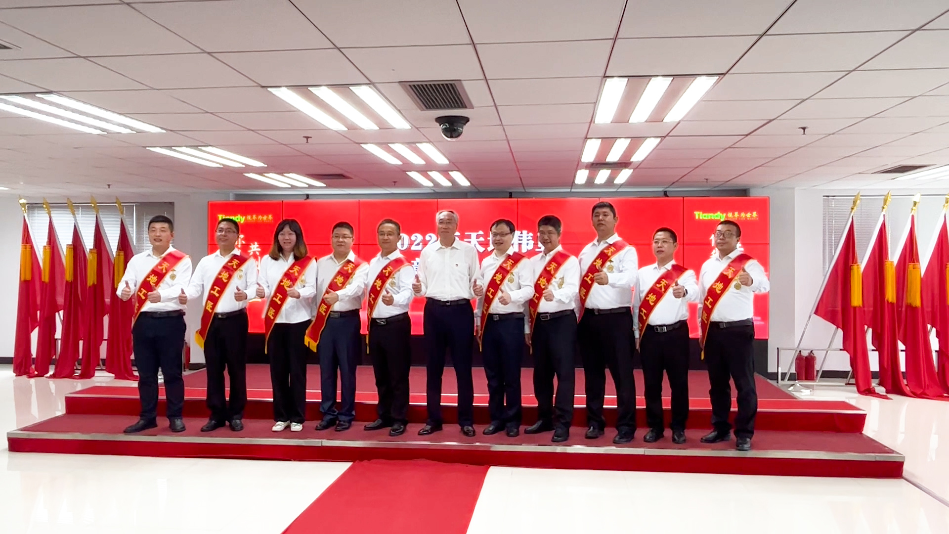 mg冰球突破·豪华版(试玩)官方网站