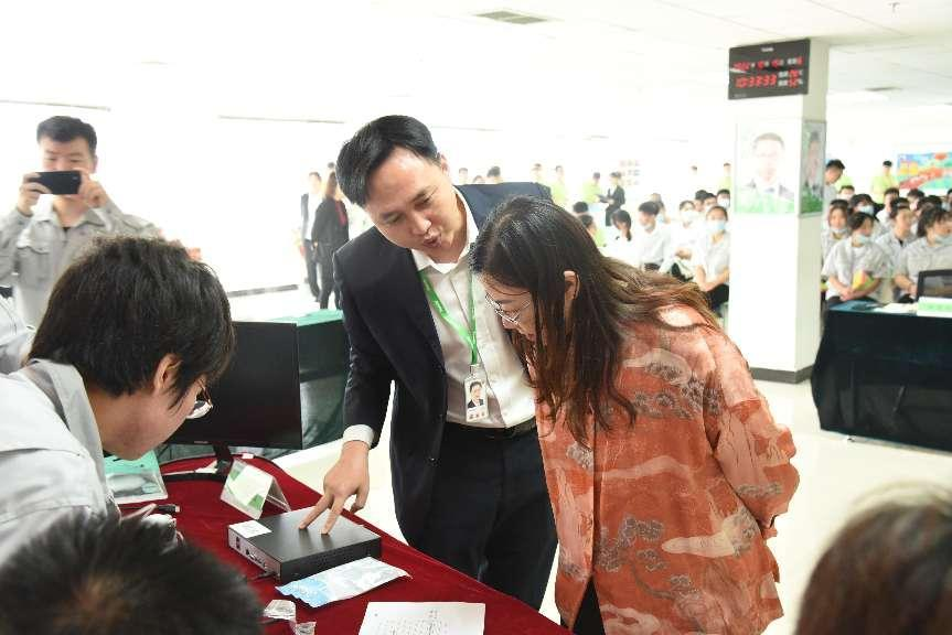 mg冰球突破·豪华版(试玩)官方网站