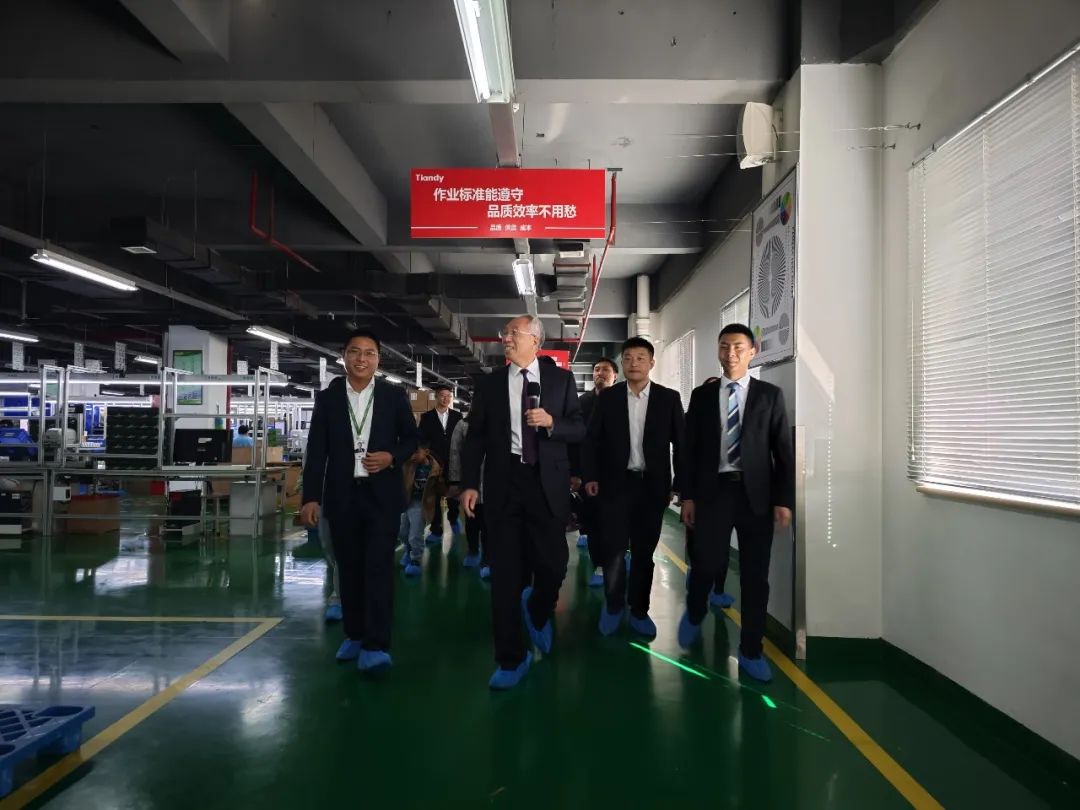 mg冰球突破·豪华版(试玩)官方网站