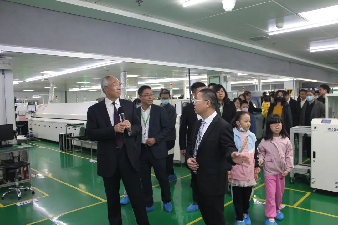 mg冰球突破·豪华版(试玩)官方网站